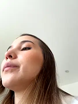 SophieRaily  online show from 09-29-25, 07:08