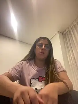 Snapshot of girl_anni chatting on 01-16-25, 11:59 girl anni online show from 01-16-25, 11:59