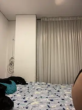Snapshot of girl_anni chatting on 03-01-25, 07:19 girl anni online show from 03-01-25, 07:19