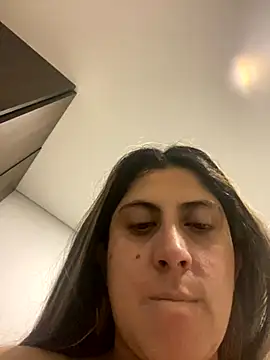 girl anni online show from 09-29-25, 10:20