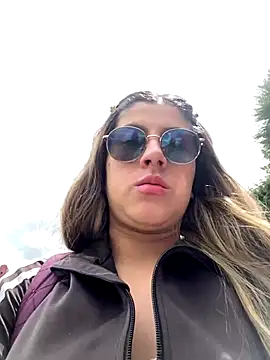 girl anni online show from 10-06-25, 04:59