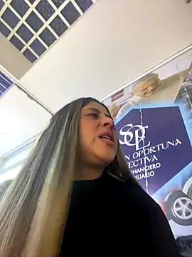 girl anni online show from 11-08-25, 12:22