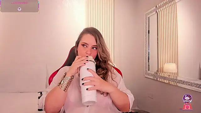 GinnaGrace online show from 10-08-25, 12:36