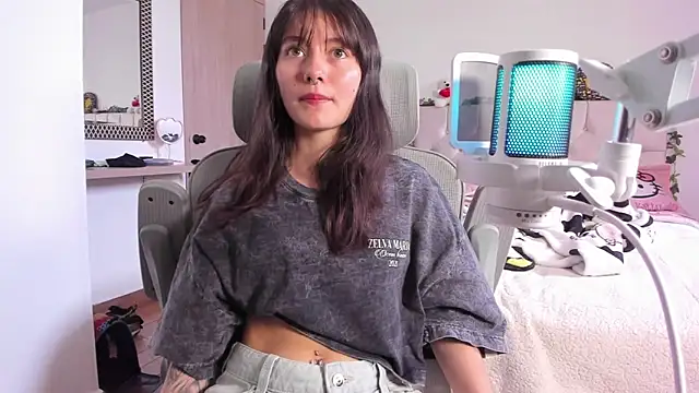 Sakito Tokio online show from 10-30-25, 04:52