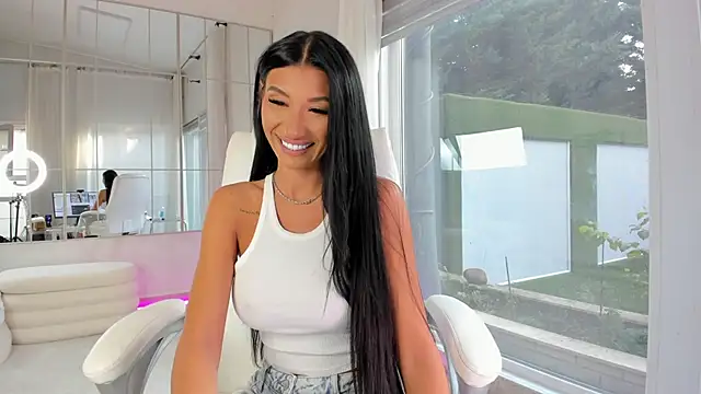 missdiamond  online show from 11-22-25, 07:51