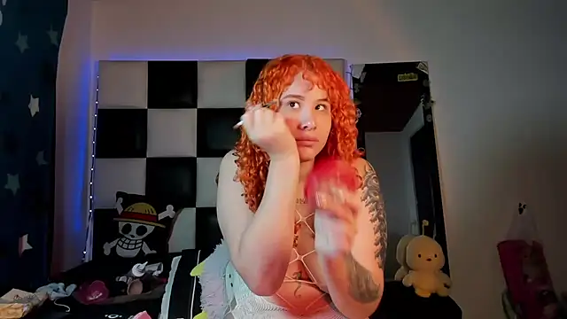 Snapshot of Nami_Curls chatting on 11-13-25, 08:46 Nami Curls online show from 11-13-25, 08:46