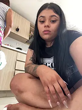 alissonfernandez  online show from 12-26-24, 04:47