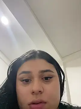 alissonfernandez  online show from 12-28-24, 11:37