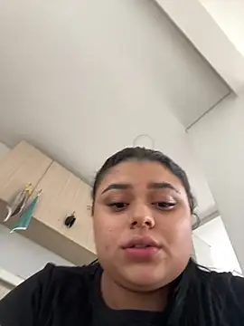alissonfernandez  online show from 12-29-24, 06:27
