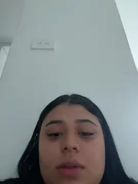 alissonfernandez  online show from 12-30-24, 05:55