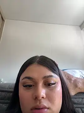 alissonfernandez  online show from 01-18-25, 05:59