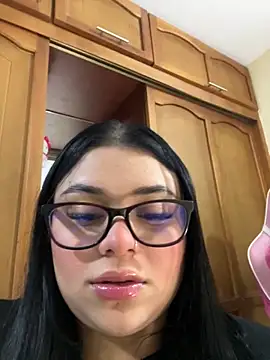 alissonfernandez  online show from 09-23-25, 11:35