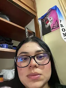 alissonfernandez  online show from 02-03-26, 02:53