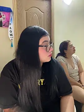 alissonfernandez  online show from 02-21-26, 11:00