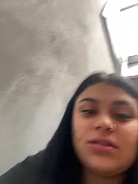 alissonfernandez  online show from 06-18-26, 07:51