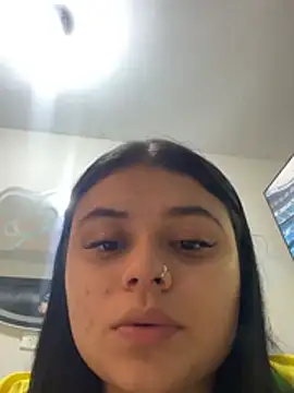 alissonfernandez  online show from 06-24-26, 09:36