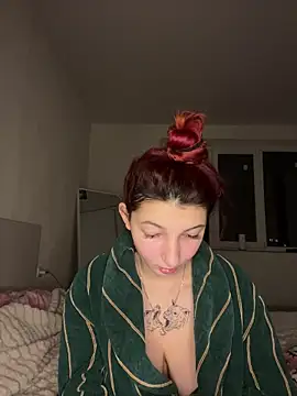 Alissa kiss online show from 12-14-24, 08:40