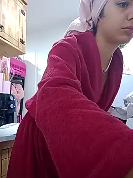 isabella048 online show from 09-26-25, 12:47