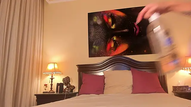 LunaMystyque online show from 03-19-26, 04:11