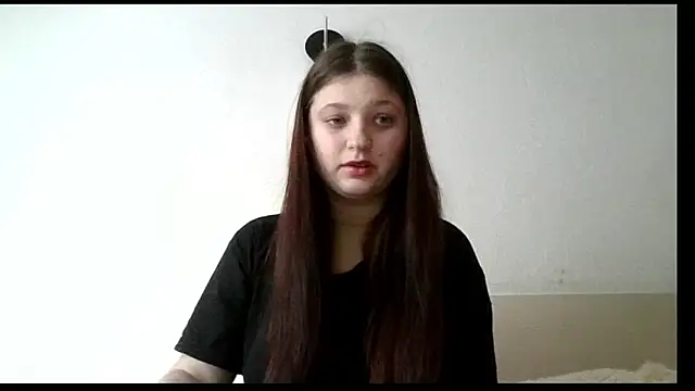 Snapshot of kila_lo chatting on 02-13-25, 01:37 kila lo online show from 02-13-25, 01:37