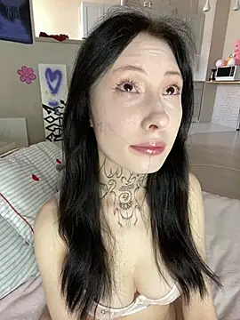 your Roxy online show from 12-19-24, 08:34