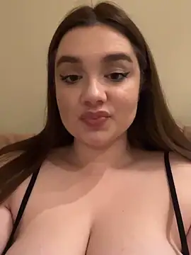 Dreamy Kitty online show from 01-10-25, 09:42