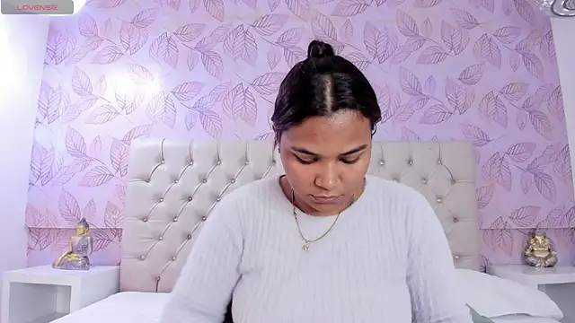 Carolina Evanss online show from 01-26-25, 03:27