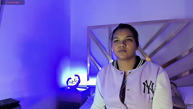 Carolina Evanss online show from 09-11-25, 11:43