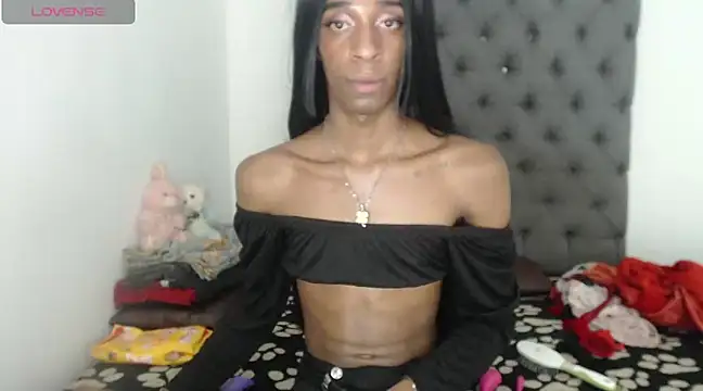 Snapshot of lucianadolll chatting on 03-23-25, 05:10 lucianadolll online show from 03-23-25, 05:10