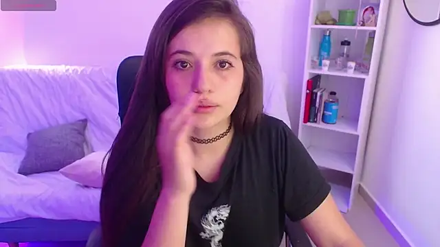 Snapshot of Soy_abby chatting on 01-14-25, 07:43 Soy abby online show from 01-14-25, 07:43