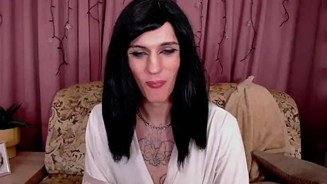  CRYSTAL tgirl online show from 02-06-25, 03:27