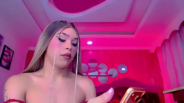 TiffanyMackensyy online show from 04-30-26, 10:47