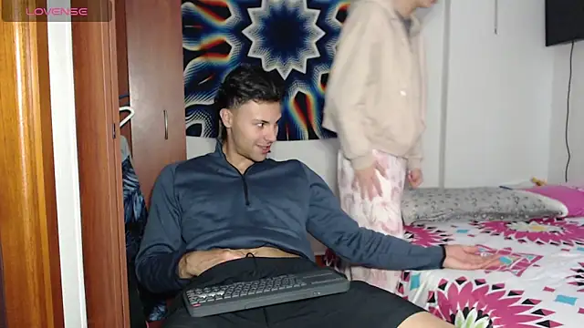 Snapshot of AshleyandTyler chatting on 12-23-24, 02:07 AshleyandTyler online show from 12-23-24, 02:07