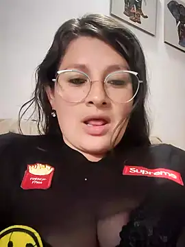 Neve Collins online show from 12-14-24, 04:12