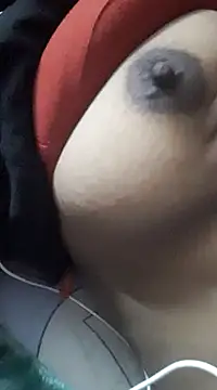 Snapshot of samosa73 chatting on 12-13-24, 06:27 samosa73 online show from 12-13-24, 06:27