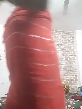 Snapshot of samosa73 chatting on 12-17-24, 11:06 samosa73 online show from 12-17-24, 11:06