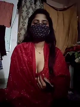 Snapshot of samosa73 chatting on 01-18-25, 07:15 samosa73 online show from 01-18-25, 07:15