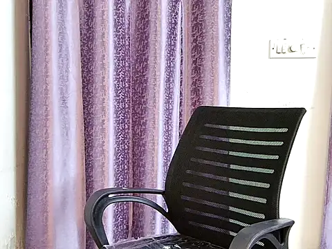 Snapshot of samosa73 chatting on 09-13-25, 07:35 samosa73 online show from 09-13-25, 07:35