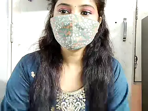 Snapshot of samosa73 chatting on 10-18-25, 06:08 samosa73 online show from 10-18-25, 06:08