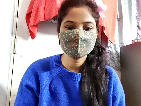 Snapshot of samosa73 chatting on 11-19-25, 06:08 samosa73 online show from 11-19-25, 06:08