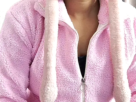 Snapshot of samosa73 chatting on 12-04-25, 04:11 samosa73 online show from 12-04-25, 04:11