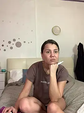 Snapshot of MiraMiss chatting on 03-16-25, 09:38 MiraMiss online show from 03-16-25, 09:38