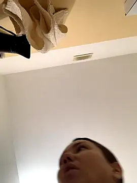 MiraMiss online show from 11-24-25, 07:30