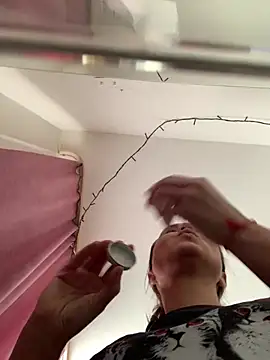 MiraMiss online show from 02-08-26, 07:01