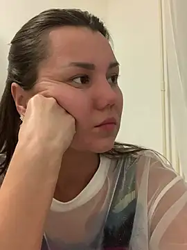 MiraMiss online show from 03-15-26, 07:42