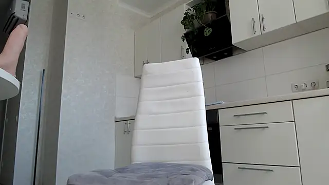 KissMyVibe online show from 06-08-26, 12:16