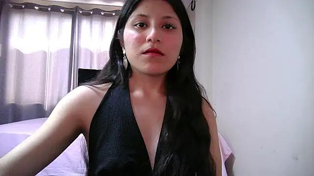petite paola online show from 01-09-25, 08:11