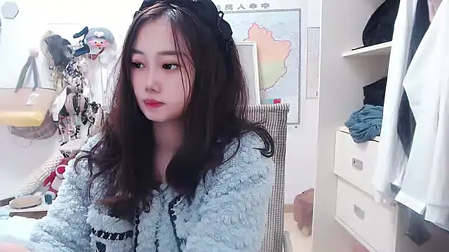 Cherie-xinxin01 online show from 12-04-24, 02:48