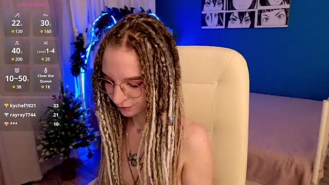 Snapshot of VioletShine chatting on 12-29-24, 06:49 VioletShine online show from 12-29-24, 06:49