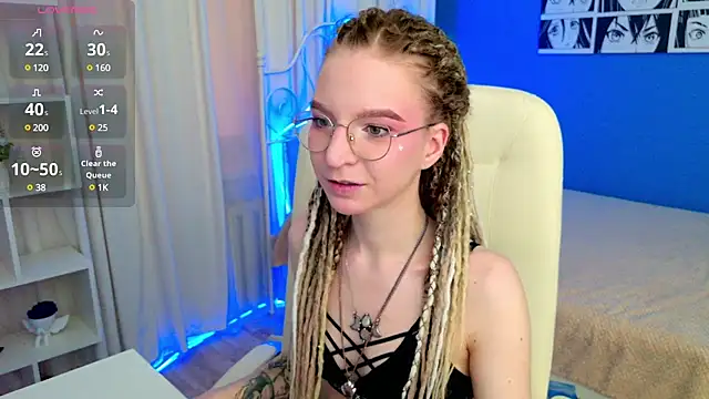 Snapshot of VioletShine chatting on 01-19-25, 09:33 VioletShine online show from 01-19-25, 09:33